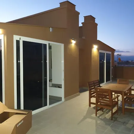 Atico Deluxe Centro Διαμέρισμα Κοραλέχο